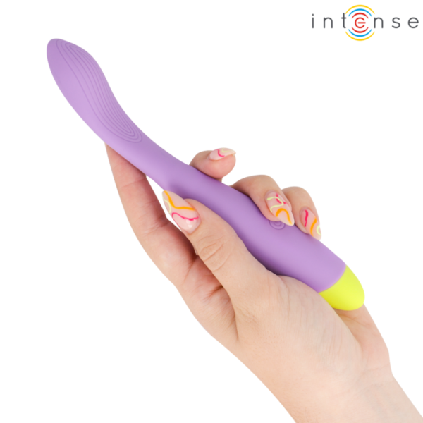 Intense Lucca G-spot vibrator, flexible and USB rechargeable