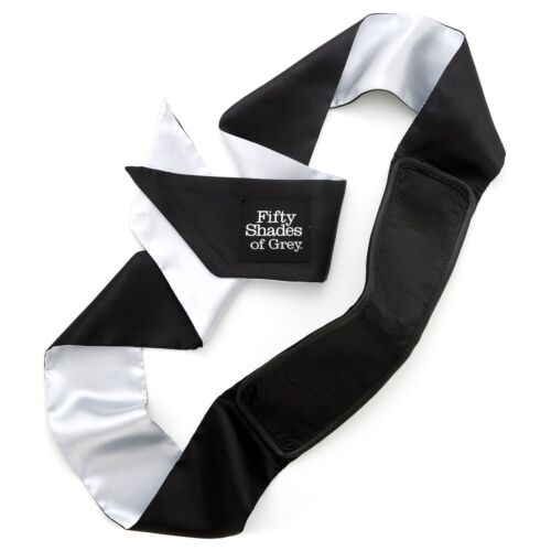 Fifty Shades of Grey Deluxe Blindfold for Immersive Play